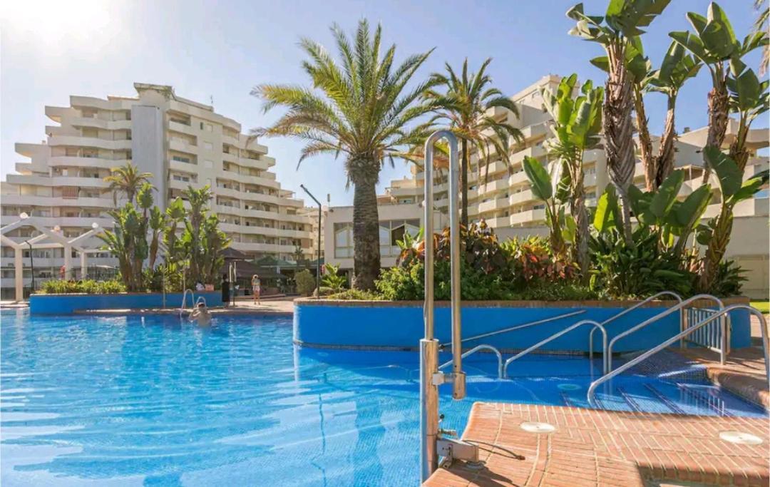 El Estudio De La Playa Benalbeach Holidays Paradise Benalmádena Eksteriør billede